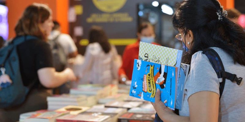 Buenos Aires - Feria del Libro (10)