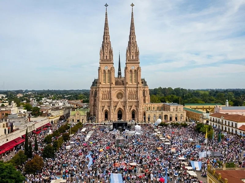 Luján (1)